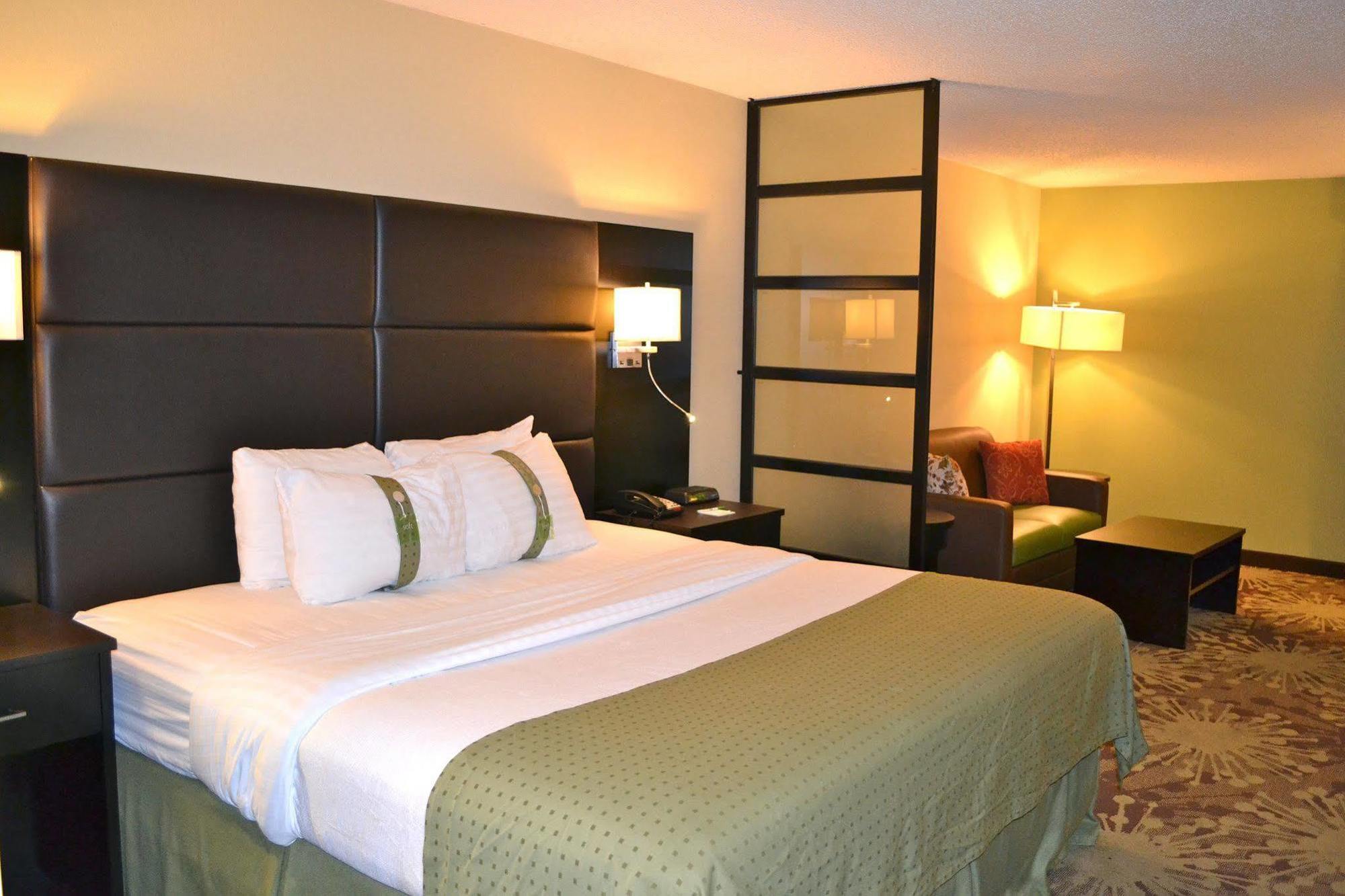Holiday Inn Morgantown - Reading Area By Ihg New Morgan Екстер'єр фото